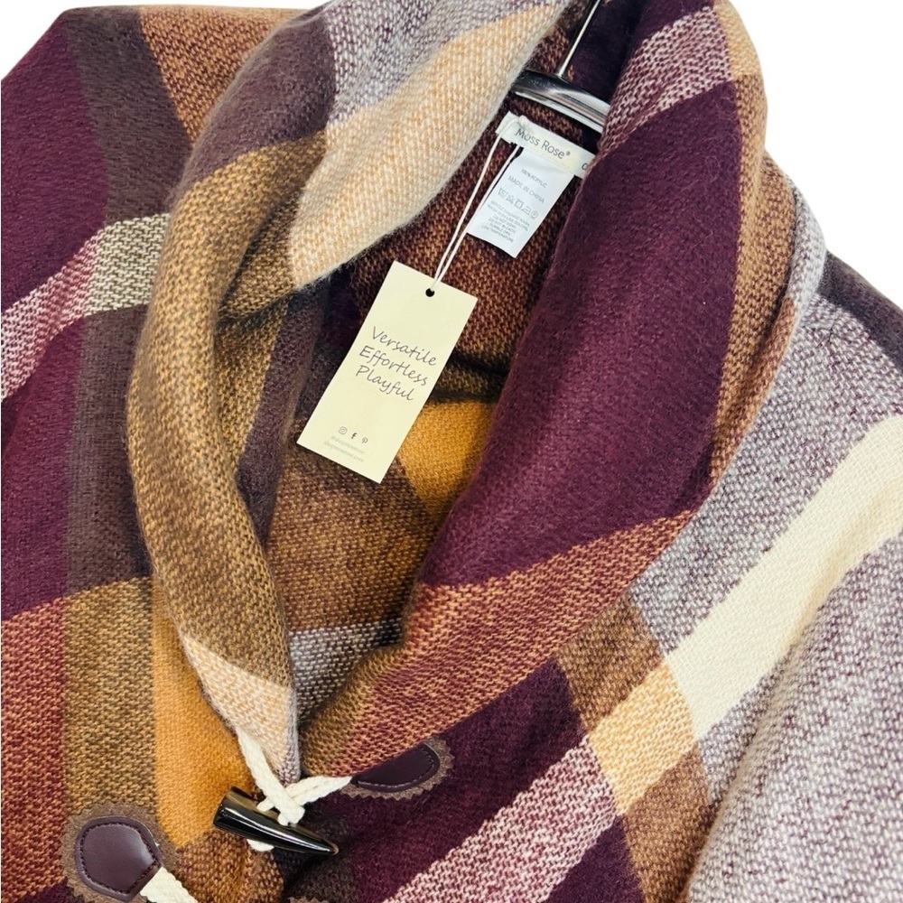 NWT Moss Rose Brown, Tan, and Gold Poncho with Frayed Ends - Picture 2 of 10